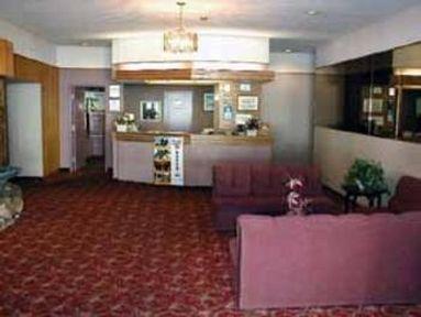 Howard Johnson By Wyndham Cornwall Interior photo
